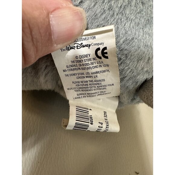 VTG DUMBO PLUSH Stuffed Animal Toy THE DISNEY STORE Big Ears Sewn Eyes Nursery - Picture 5 of 16